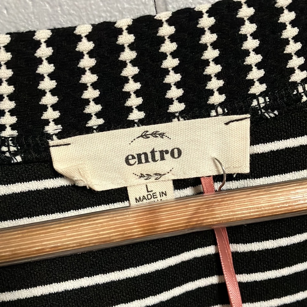 NWT Entro Black and White Striped Women's Dress Large New with Tags - Picture 6 of 11